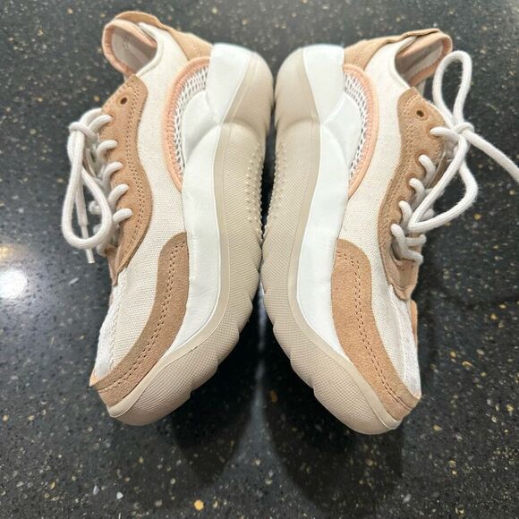 UGG La Cloud Low Sneakers | Chestnut & Lt Pink - Picture 7 of 9